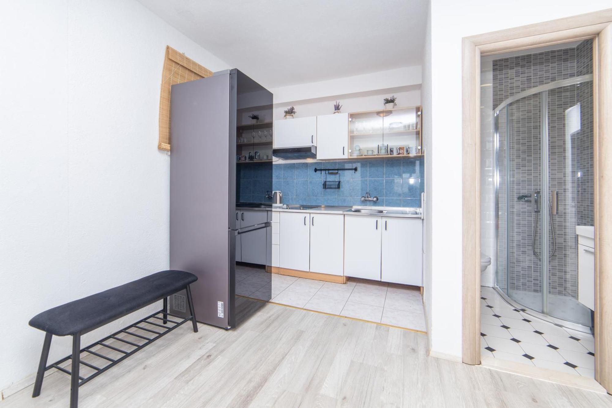 Apartments Ferdo Zivogosce Exterior photo